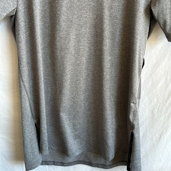 Nike Dri-Fit gray long tee with side slits, size L - Picture 3 of 13